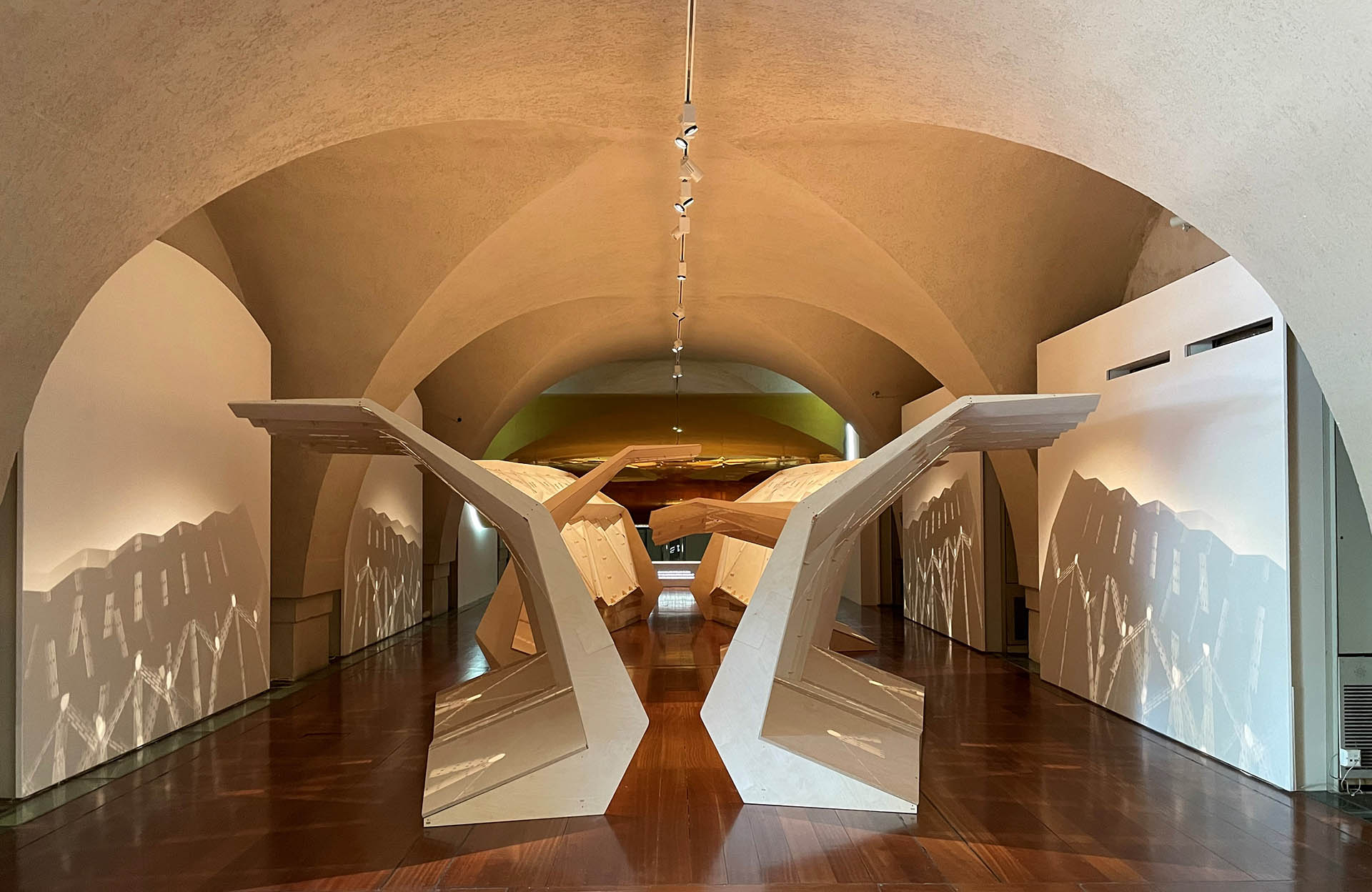 Unfolding features in the London Design Biennale 2021 PLP Architecture